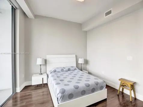 3250 NE 188th Street Aventura FL 33180
