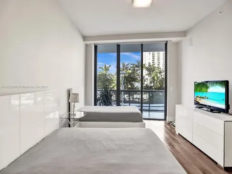 3250 NE 188th Street Aventura FL 33180