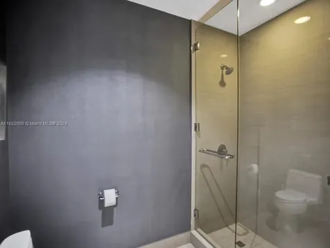 3250 NE 188th Street Aventura FL 33180