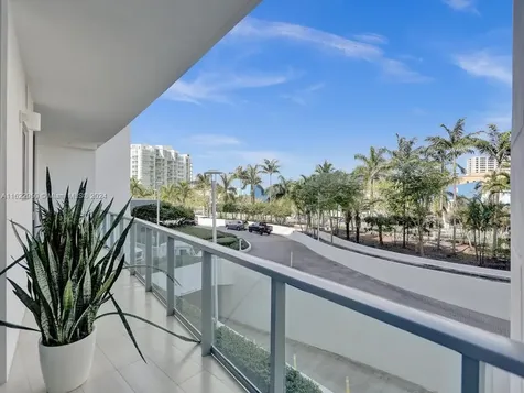 3250 NE 188th Street Aventura FL 33180
