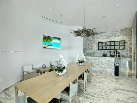 3250 NE 188th Street Aventura FL 33180