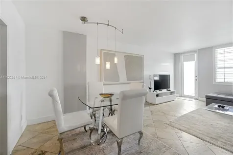 100 Lincoln Road Miami Beach FL 33139