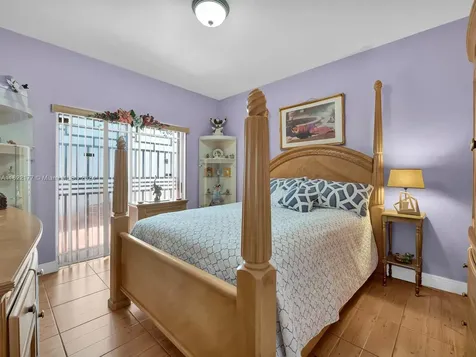 8910 NW 153rd Terrace Miami Lakes FL 33018