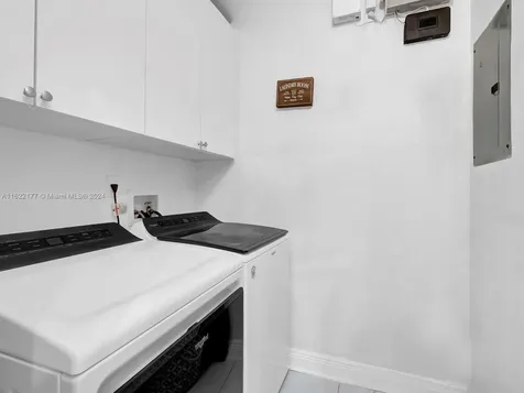 8910 NW 153rd Terrace Miami Lakes FL 33018