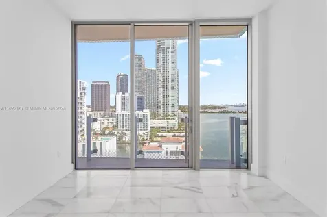 700 NE 26 Th Terrace Miami FL 33137