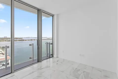 700 NE 26 Th Terrace Miami FL 33137