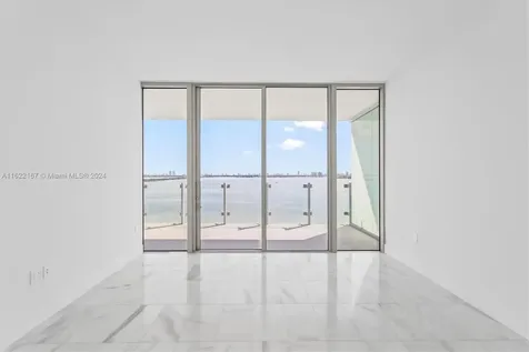 700 NE 26 Th Terrace Miami FL 33137