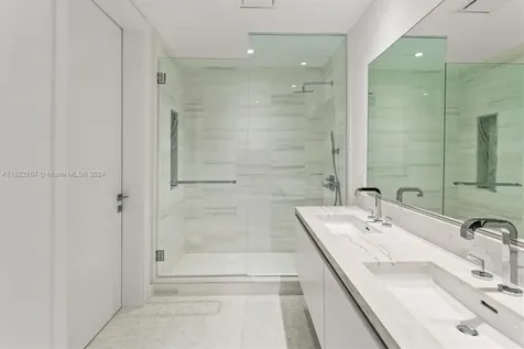 700 NE 26 Th Terrace Miami FL 33137
