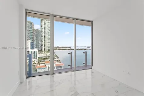 700 NE 26 Th Terrace Miami FL 33137