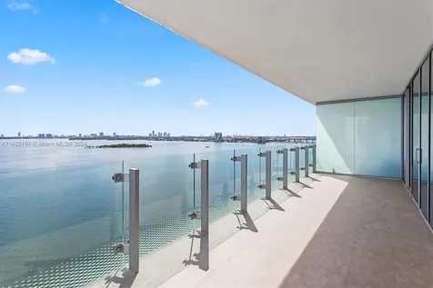 700 NE 26 Th Terrace Miami FL 33137