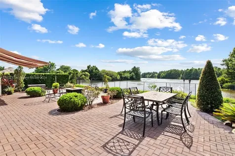 3190 NW 84th Way Cooper City FL 33024