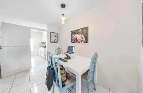 7133 Bay Drive Miami Beach FL 33141