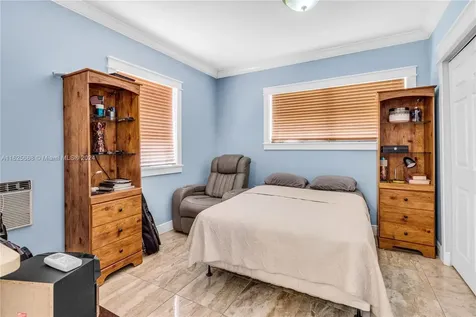 9421 SW 37th Street Miami FL 33165