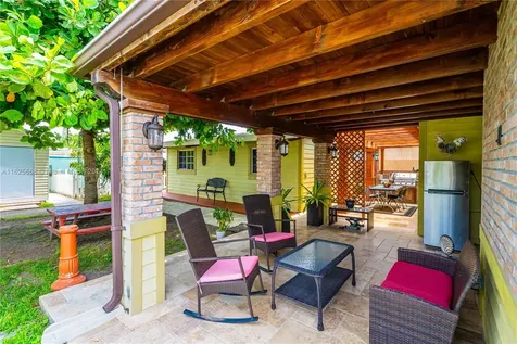 9421 SW 37th Street Miami FL 33165