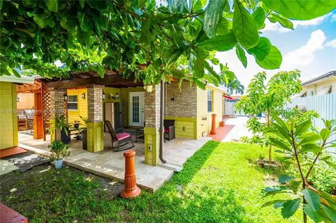 9421 SW 37th Street Miami FL 33165