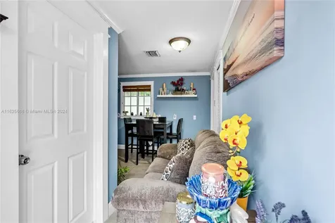 9421 SW 37th Street Miami FL 33165