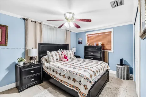 9421 SW 37th Street Miami FL 33165