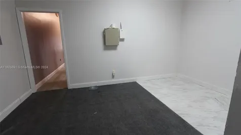 1620 NE 148 Street North Miami FL 33181