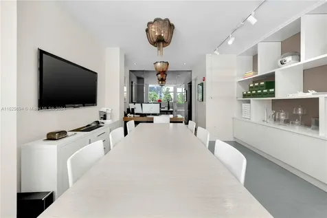 1451 Ocean Drive Miami Beach FL 33139