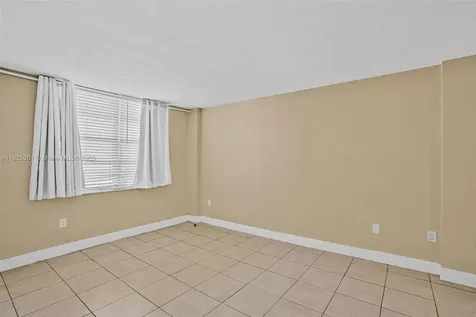 15600 NW 7th Avenue Miami FL 33169