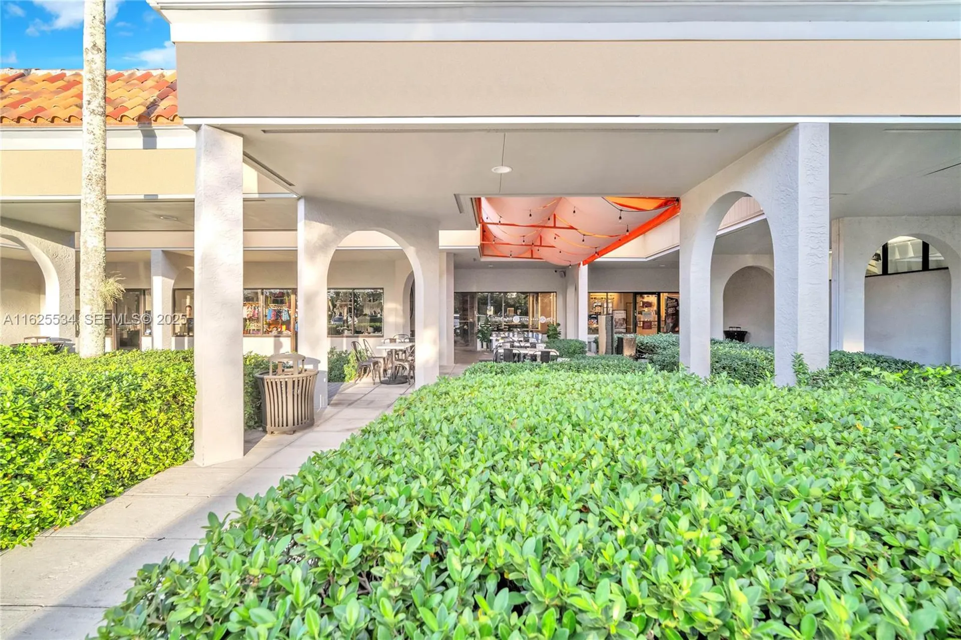 21316 Saint Andrews Blvd ( Restaurant For Sale ) Boca Raton FL 33432
