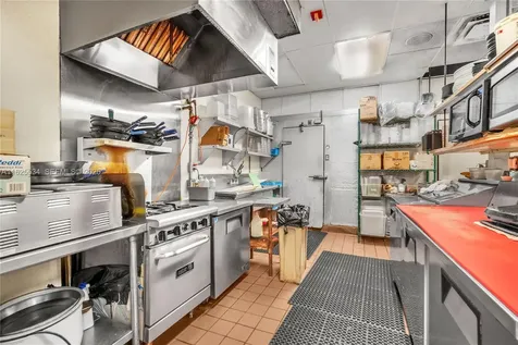 21316 Saint Andrews Boulevard ( Restaurant For Sale ) Boca Raton FL 33432