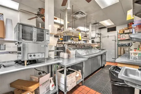 21316 Saint Andrews Boulevard ( Restaurant For Sale ) Boca Raton FL 33432