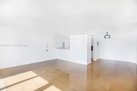 7133 Bay Drive Miami Beach FL 33141