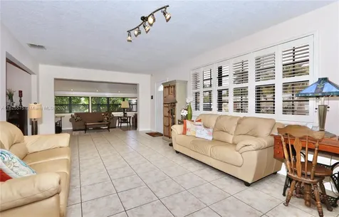 21221 NE 25th Court Miami FL 33180