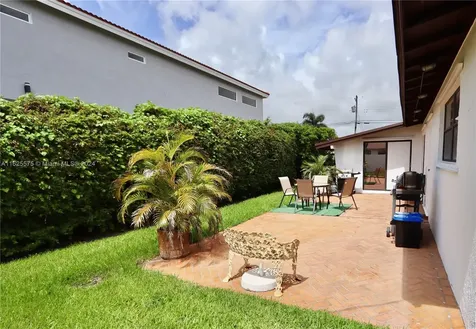 21221 NE 25th Court Miami FL 33180