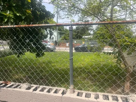 7717 NE 1st Avenue Miami FL 33138