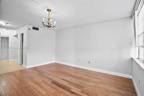 1000 Saint Charles Place Pembroke Pines FL 33026