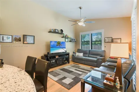 1291 NW 105th Avenue Plantation FL 33322