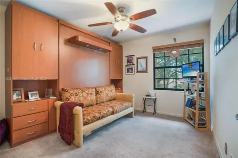 1291 NW 105th Avenue Plantation FL 33322