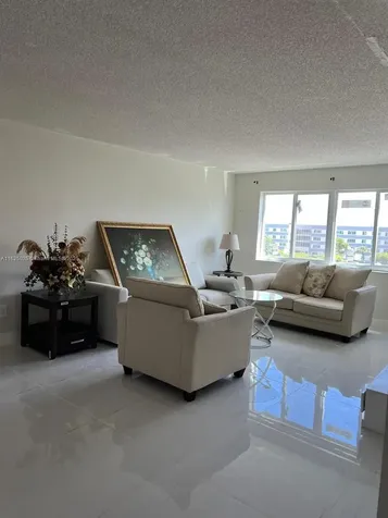 14840 Naranja Lakes Boulevard Homestead FL 33032