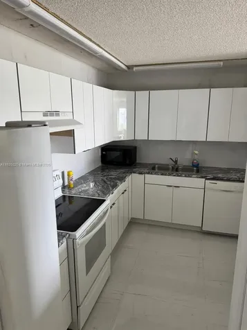 14840 Naranja Lakes Boulevard Homestead FL 33032