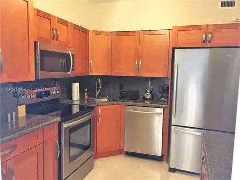 5161 Collins Avenue Miami Beach FL 33140