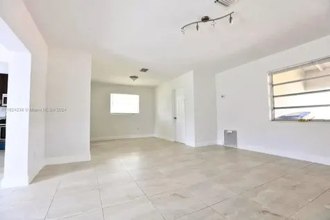 5900 NW 13th Street Sunrise FL 33313