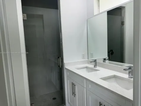 2044 Crawford Avenue N Lehigh Acres FL 33971