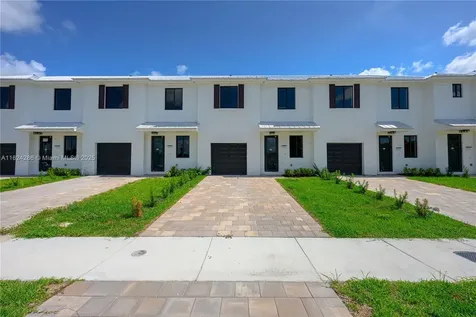 854 SW 1st Street Florida City FL 33034