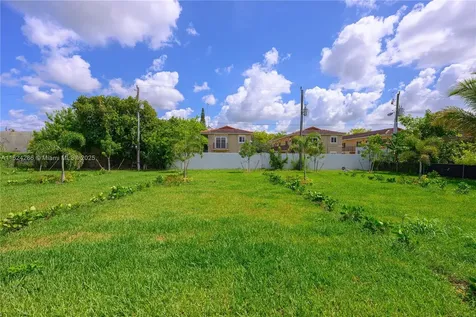 854 SW 1st Street Florida City FL 33034