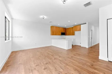 854 SW 1st Street Florida City FL 33034