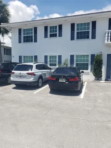 2220 NE 68th Street Fort Lauderdale FL 33308