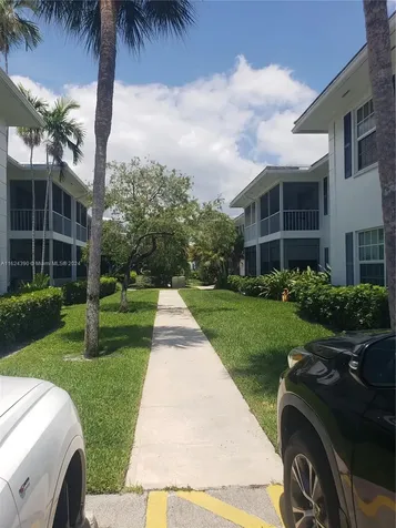 2220 NE 68th Street Fort Lauderdale FL 33308