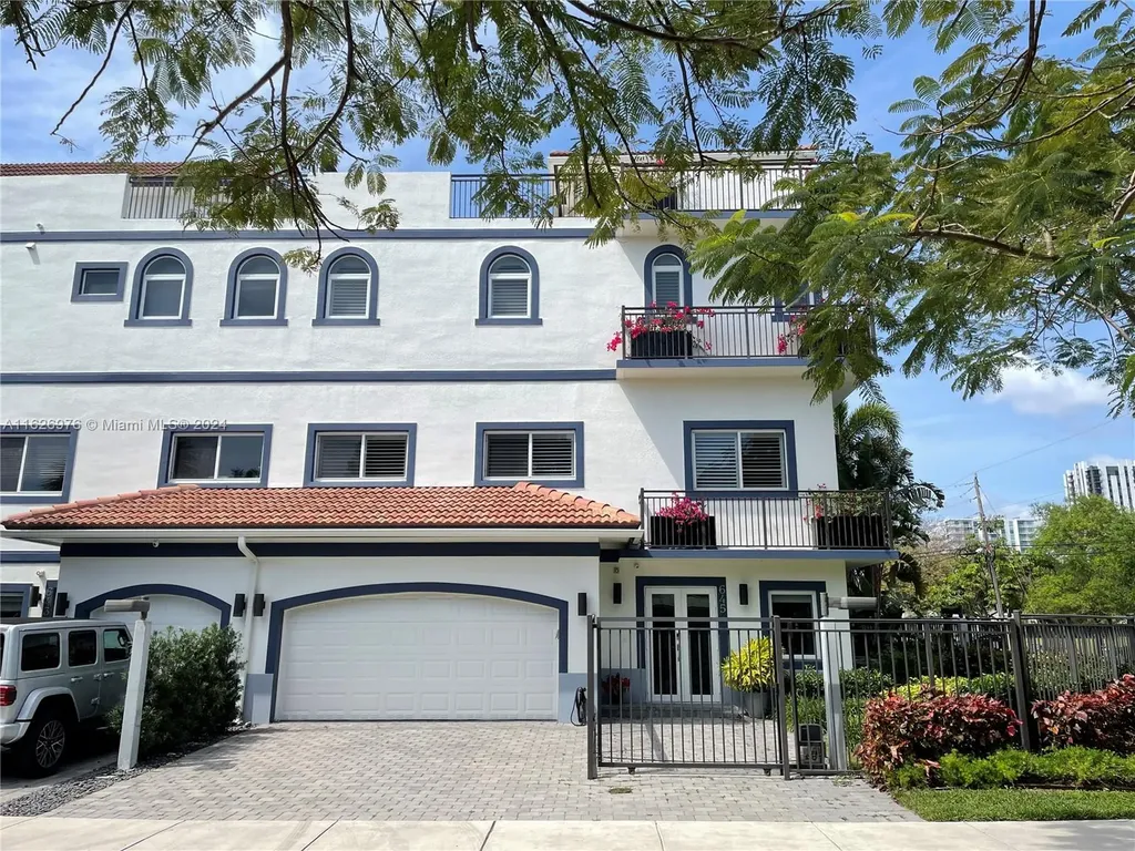 645 NE 9th Avenue Fort Lauderdale FL 33304