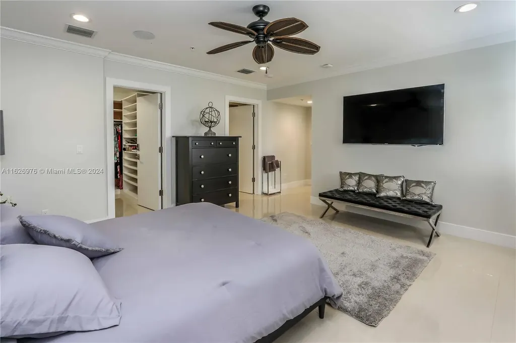 645 NE 9th Avenue Fort Lauderdale FL 33304