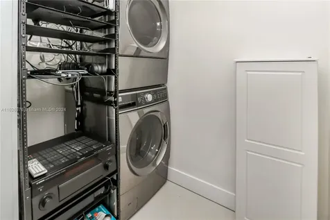 645 NE 9th Avenue Fort Lauderdale FL 33304