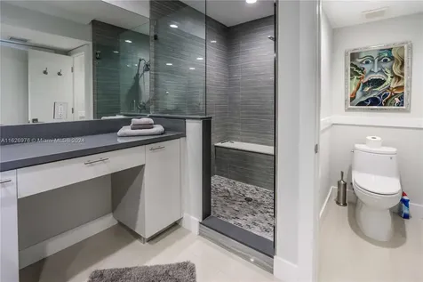 645 NE 9th Avenue Fort Lauderdale FL 33304