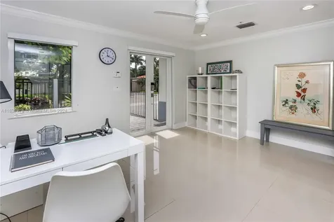 645 NE 9th Avenue Fort Lauderdale FL 33304