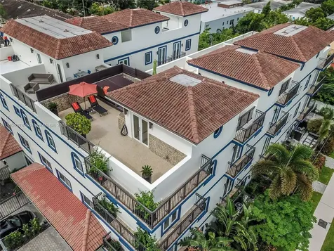 645 NE 9th Avenue Fort Lauderdale FL 33304